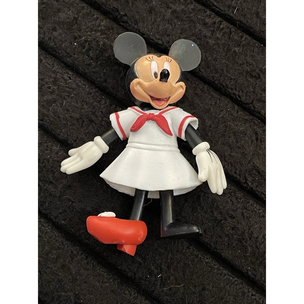 Minnie Mouse Disney Parks Polly Pocket Figure